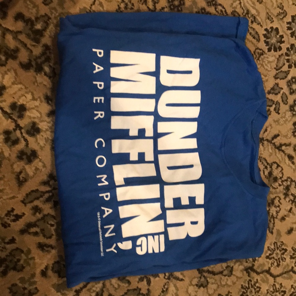 Dunder Mifflin t shirt